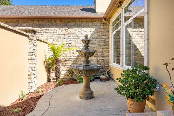 $1,779,000 | 960 Smith Road, Watsonville, CA 95076