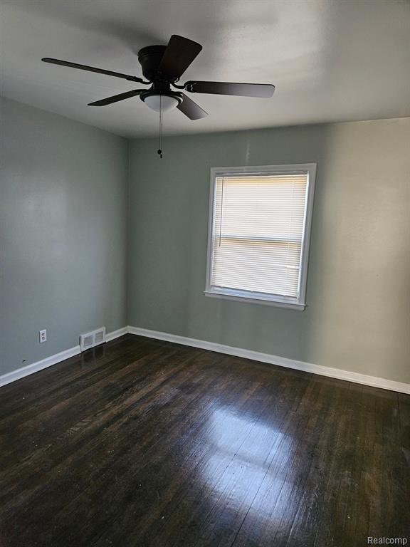 17577 Westmoreland Road Detroit, MI 48219 - Photo 14 of 27 Gallery Image 14