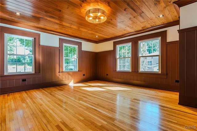 $3,399,000 | 20413 St Lawrence Park Road, Alexandria, NY 13607