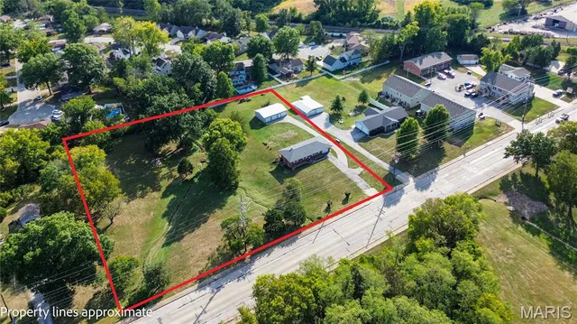 $195,000 | 123 Tolle Lane, Godfrey, IL 62035