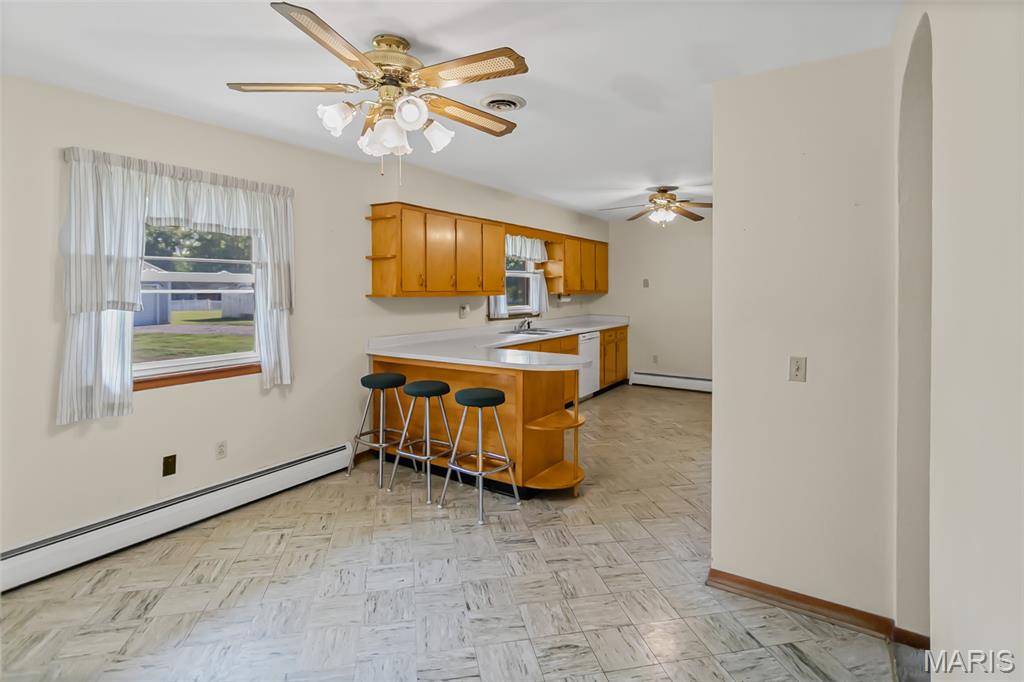 123 Tolle Lane Godfrey, IL 62035 - Photo 21 of 73