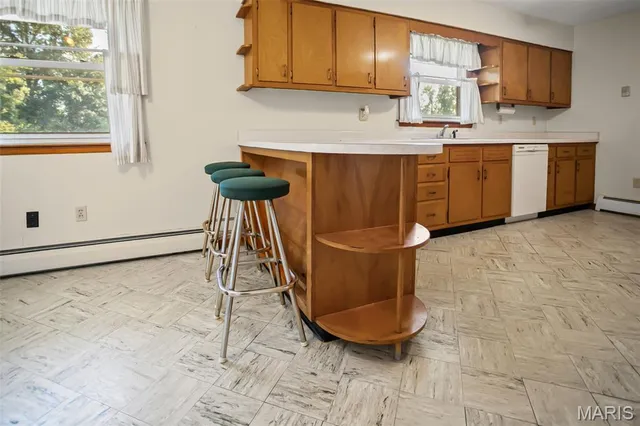 $195,000 | 123 Tolle Lane, Godfrey, IL 62035