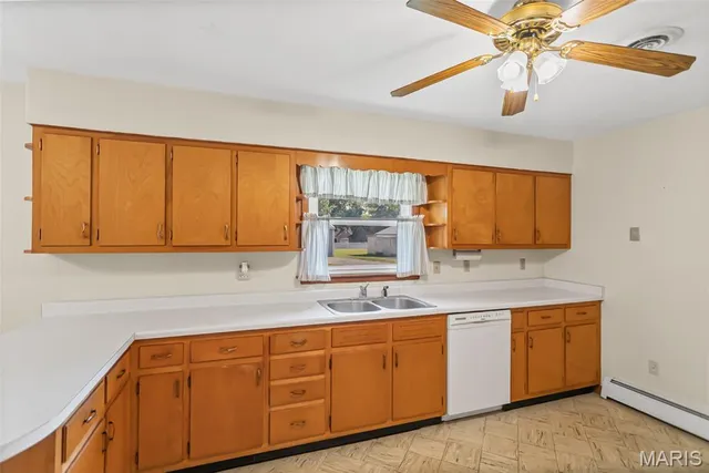 $195,000 | 123 Tolle Lane, Godfrey, IL 62035