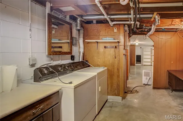 $195,000 | 123 Tolle Lane, Godfrey, IL 62035