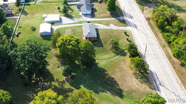 $195,000 | 123 Tolle Lane, Godfrey, IL 62035