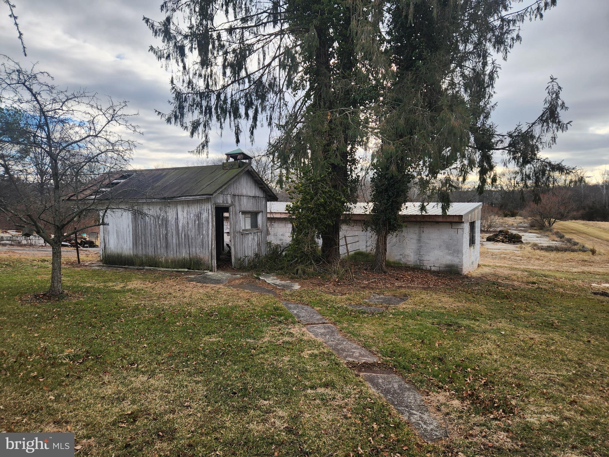 230 South Hertzler Road Elizabethtown, PA 17022 - Photo 63 of 78 a view of a house with a yard