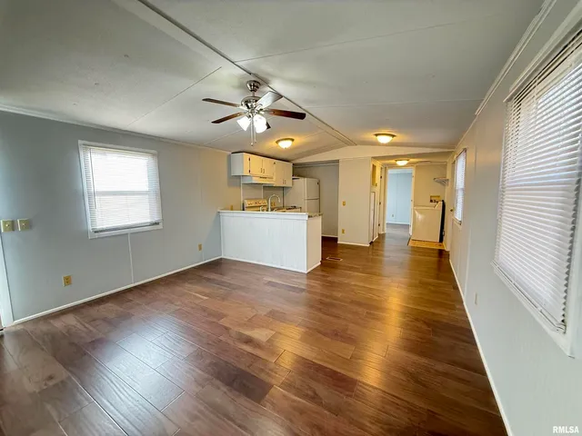 $31,000 | 57 Timber Hollow Drive, Carbondale, IL 62901