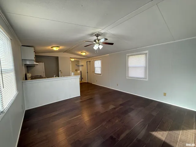 $31,000 | 57 Timber Hollow Drive, Carbondale, IL 62901