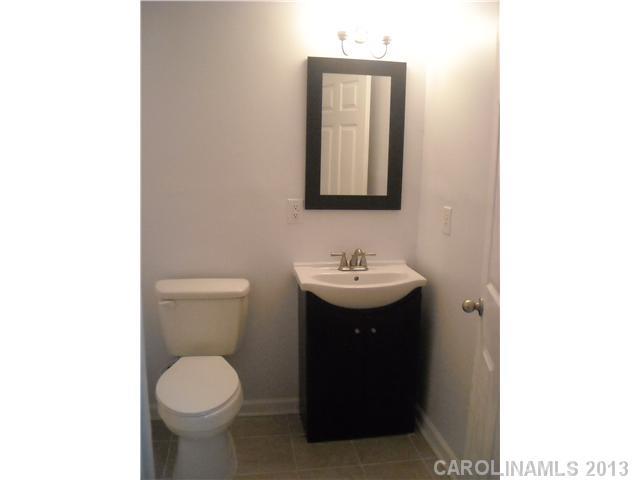 2333 Rice Planters Road Charlotte, NC 28273 - Photo 11 of 12 Gallery Image 11