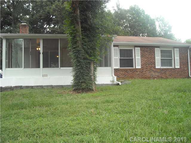 2333 Rice Planters Road Charlotte, NC 28273 - Photo 5 of 12 Gallery Image 5