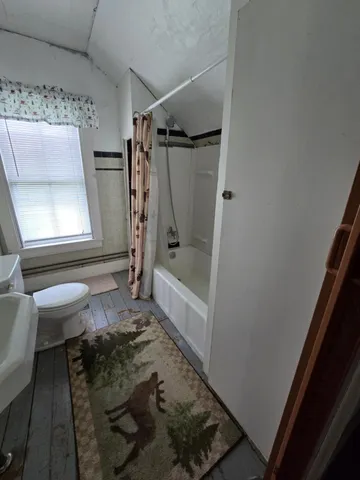 $67,500 | 668 Main Street, Jackman, ME 04945