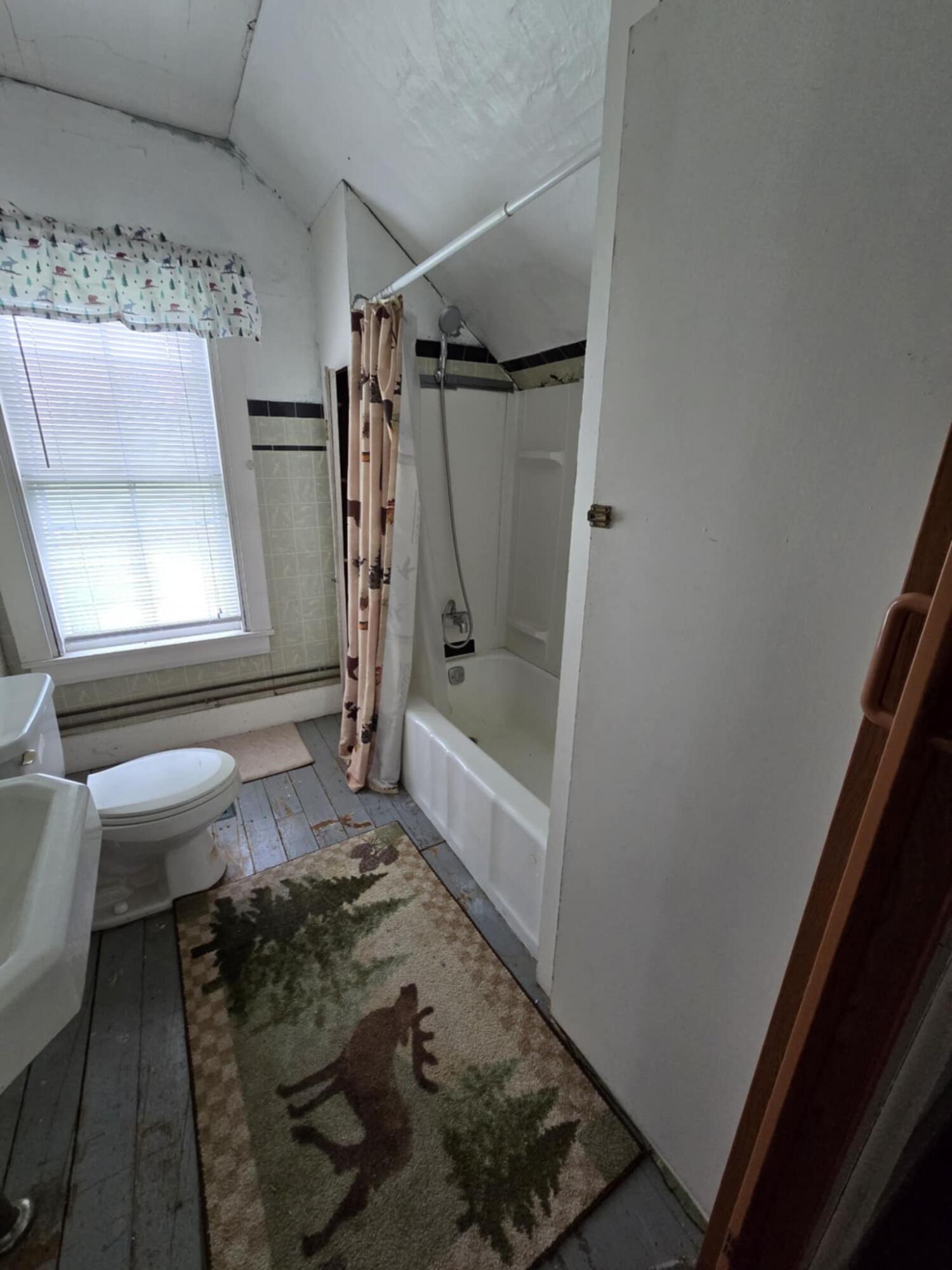 668 Main Street Jackman, ME 04945 - Photo 9 of 10 668 Main St 6