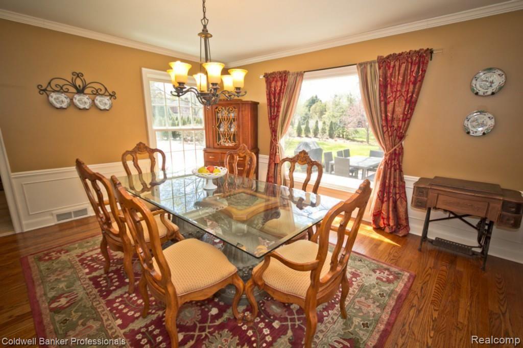 657 Half Moon Road Bloomfield Hills, MI 48301 - Photo 8 of 42 IMG_7210.jpg
