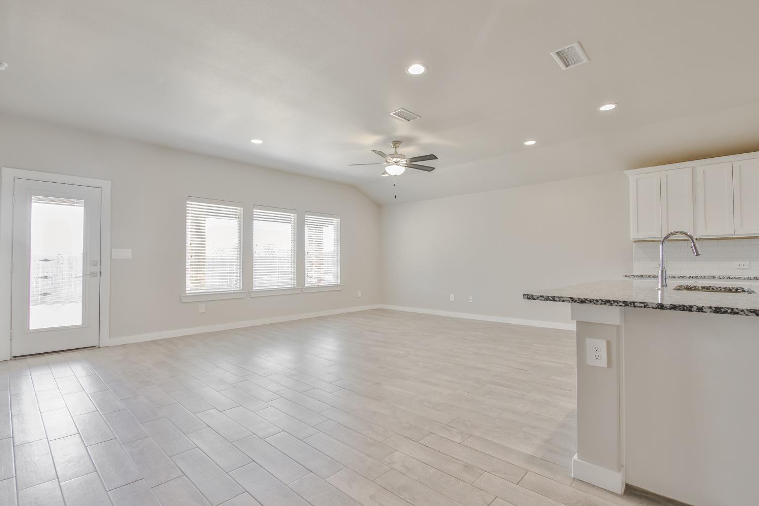 317 Ranger Street Wolfforth, TX 79382 - Photo 10 of 37 Photo 10