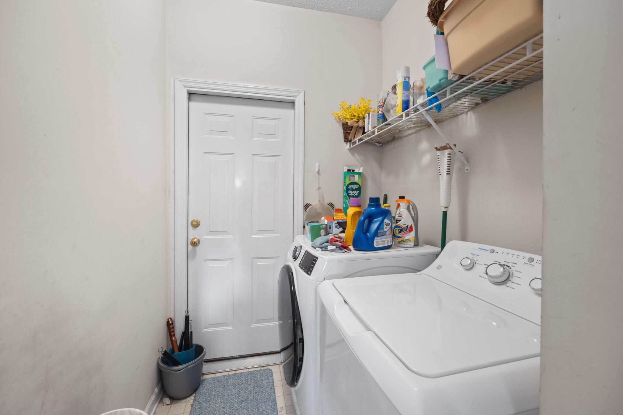 154 Chatfield Circle Goose Creek, SC 29445 - Photo 15 of 30 Laundry Room