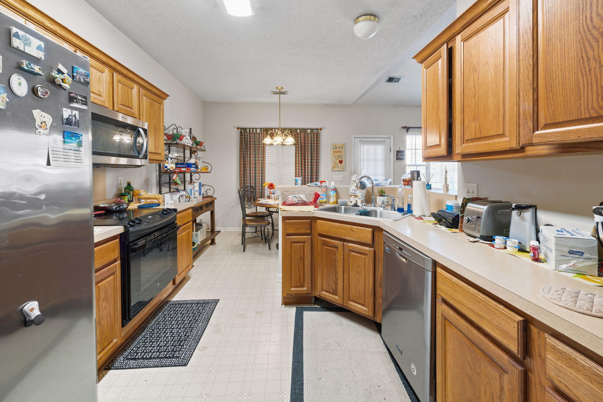 154 Chatfield Circle Goose Creek, SC 29445 - Photo 7 of 30 Kitchen
