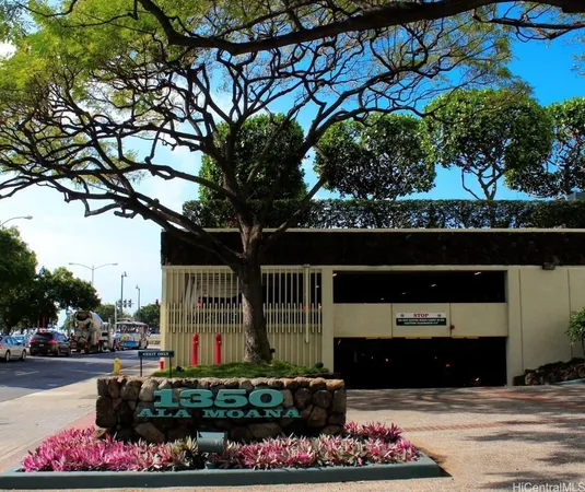 $3,800 | 1350 Ala Moana Boulevard, Unit 2406, Honolulu, HI 96814