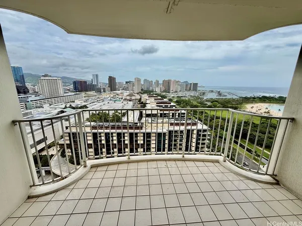 $3,800 | 1350 Ala Moana Boulevard, Unit 2406, Honolulu, HI 96814