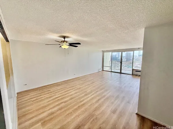 $3,800 | 1350 Ala Moana Boulevard, Unit 2406, Honolulu, HI 96814