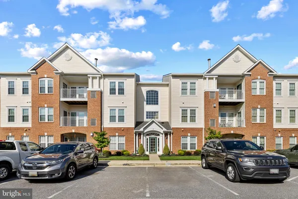 $325,000 | 3 Brook Farm Court, Unit 3J, Perry Hall, MD 21128