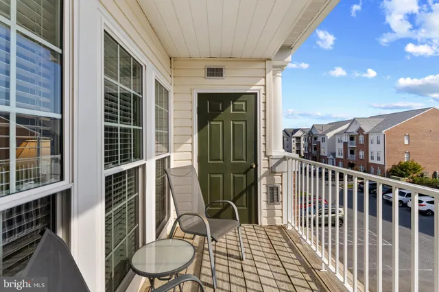 $350,000 | 3 Brook Farm Court, Unit 3J, Perry Hall, MD 21128