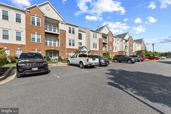 $325,000 | 3 Brook Farm Court, Unit 3J, Perry Hall, MD 21128