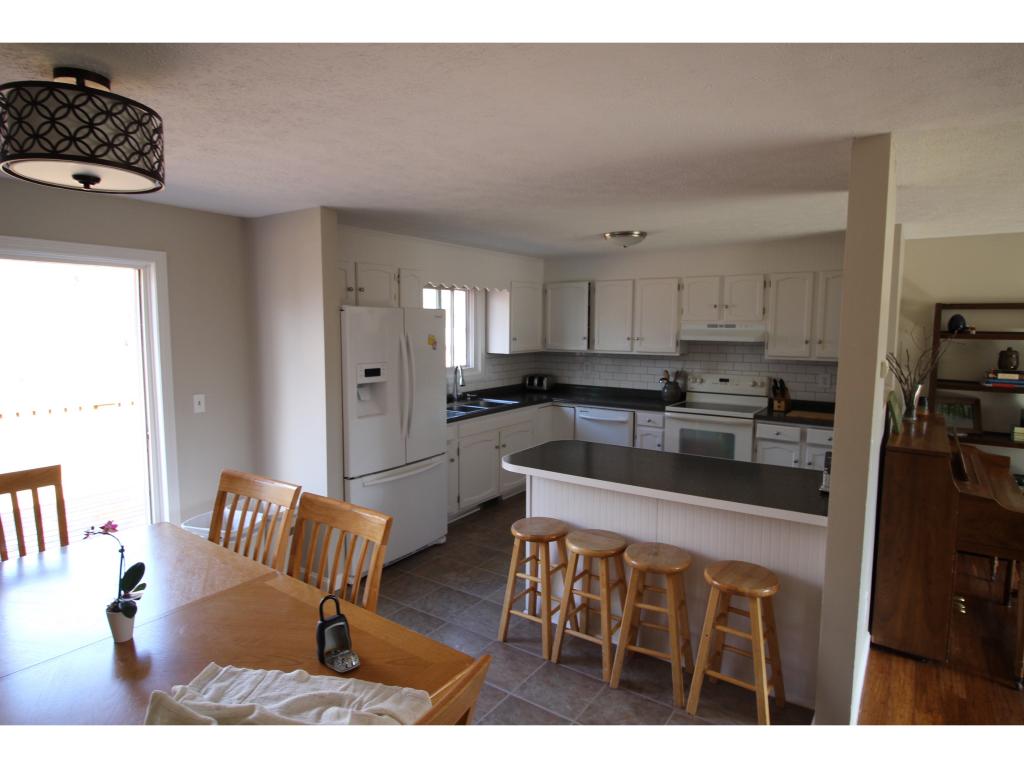 24 Talent Road Litchfield, NH 03052 - Photo 4 of 27