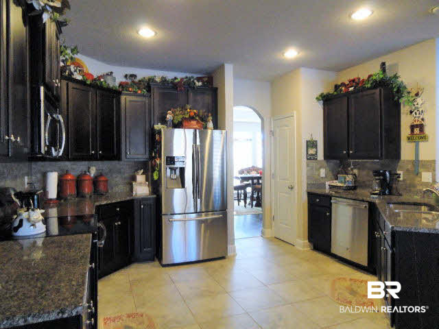 550 Leeds Court Foley, AL 36535 - Photo 9 of 25