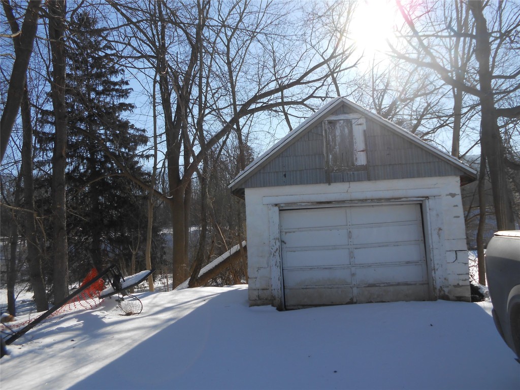 1036 Vestal Road Vestal, NY 13850 - Photo 32 of 33