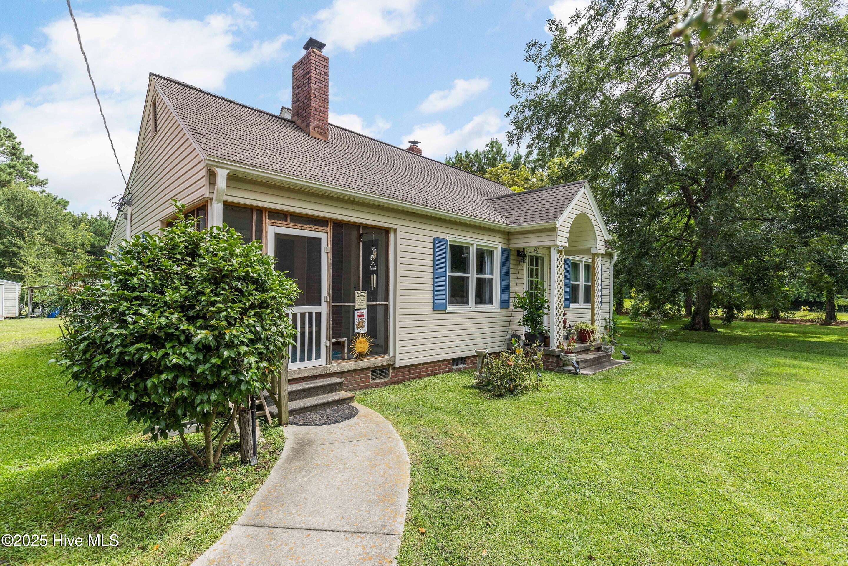 617 Merritt Road Chadbourn, NC 28431 - Photo 4 of 52 Front left