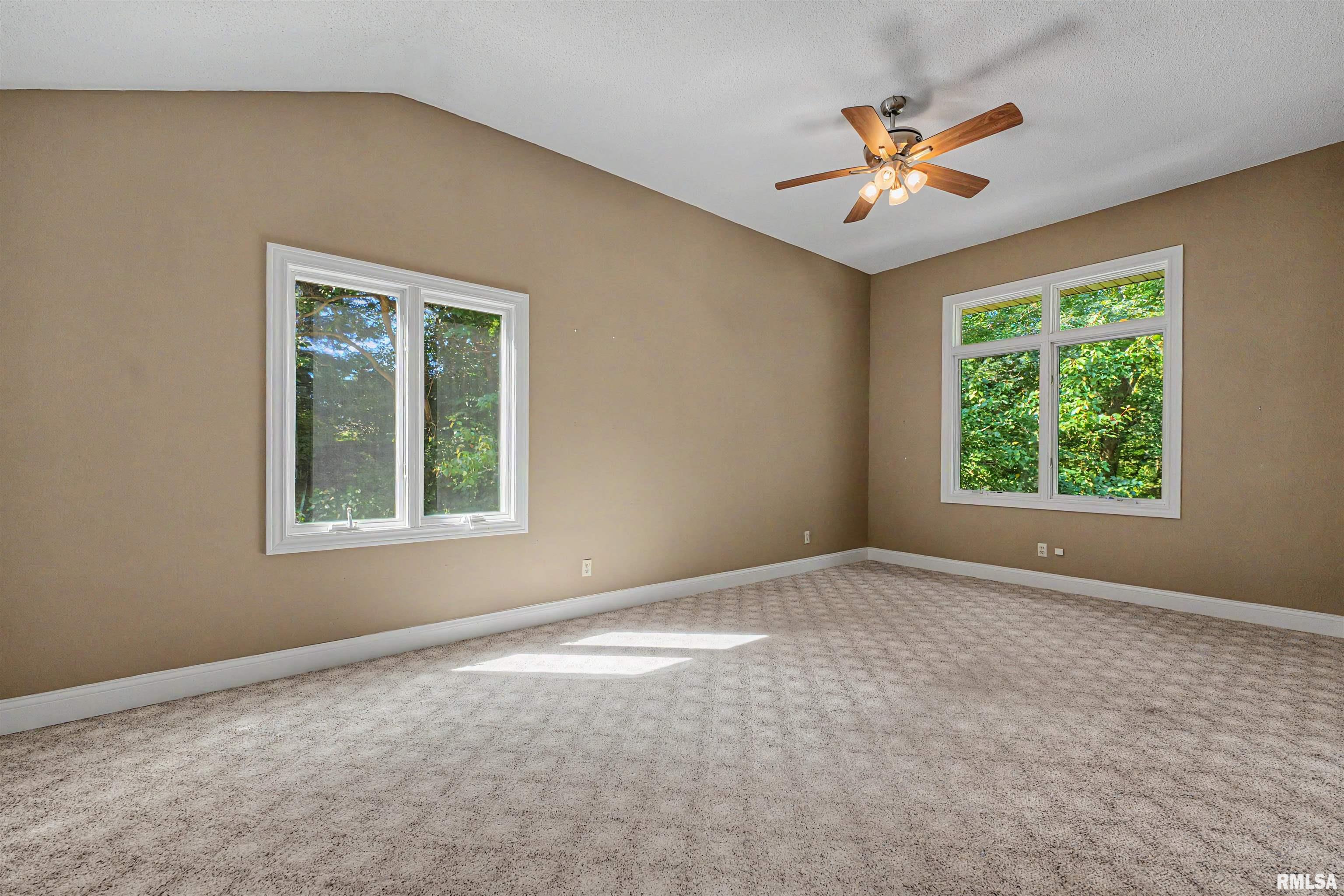 5388 Smith Road Pleasant Plains, IL 62677 - Photo 45 of 69 Gallery Image 45