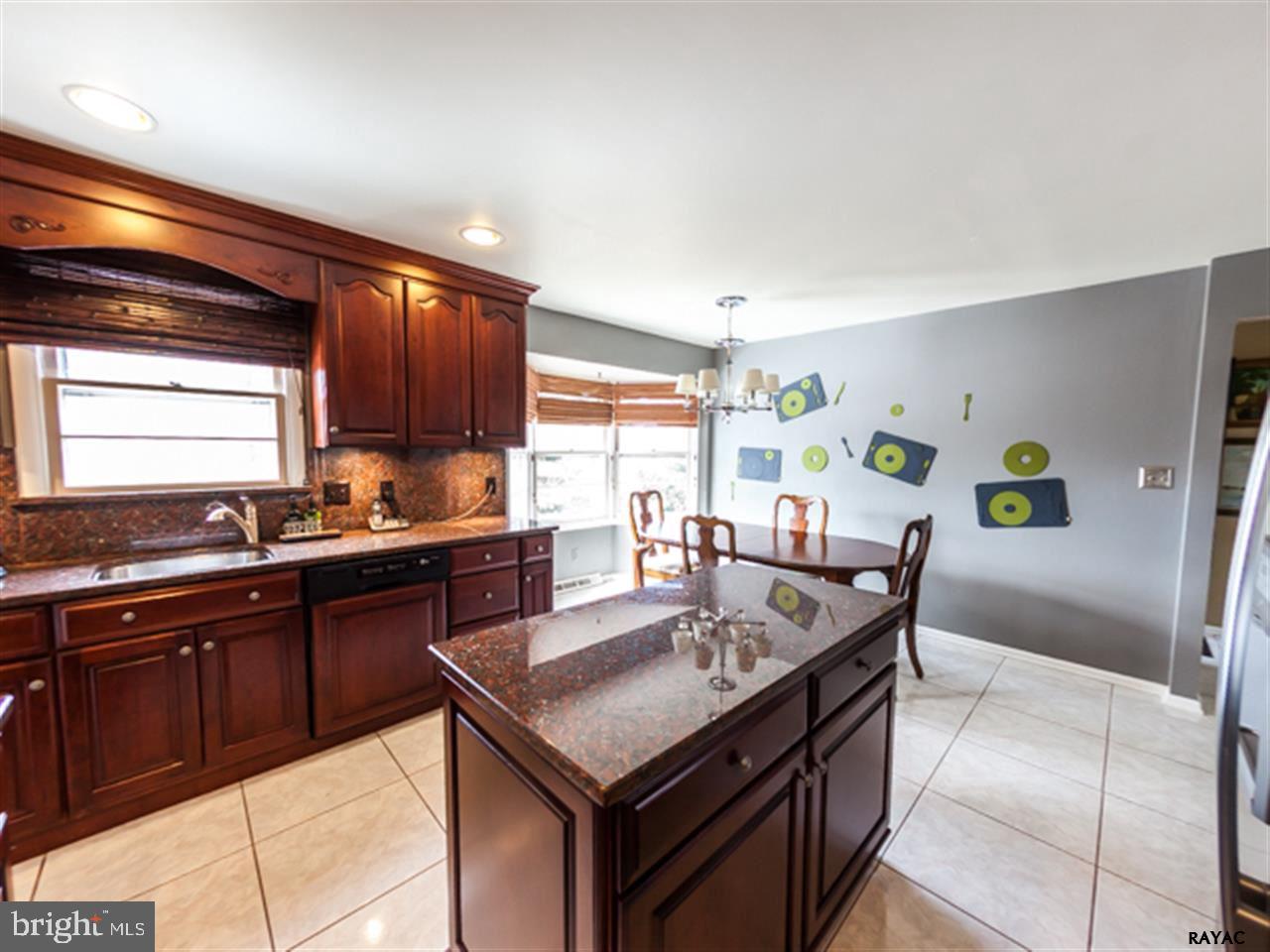 3105 Round Hill Road York, PA 17402 - Photo 13 of 28 Gallery Image 13