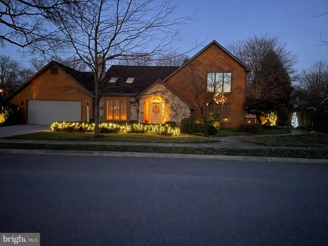 $575,000 | 137 Park Place West, Shippensburg, PA 17257