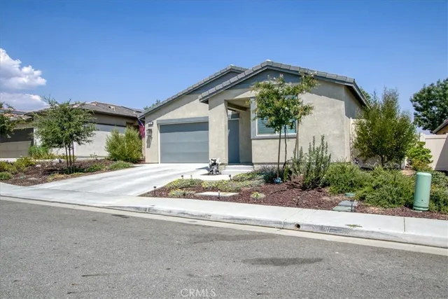 $469,000 | 1580 Sunswept Way, Beaumont, CA 92223