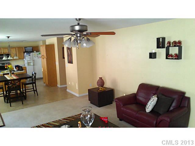 134 Elrosa Road Mooresville, NC 28115 - Photo 3 of 13