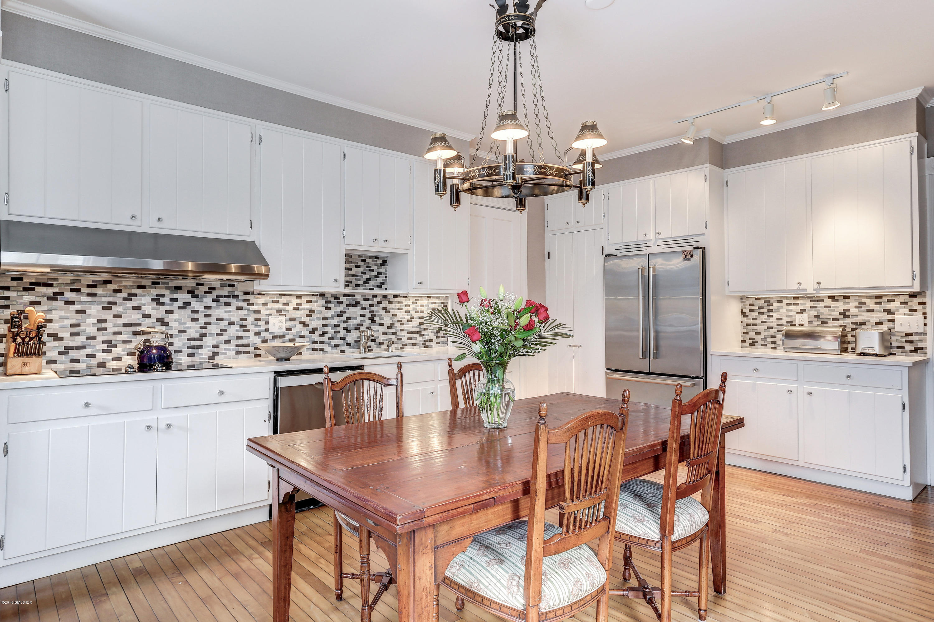 169 Valley Road Cos Cob, CT 06807 - Photo 10 of 22 169 Valley Rd Cos Cob CT 06807-print-022