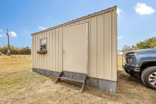 a view of a sink in the patio