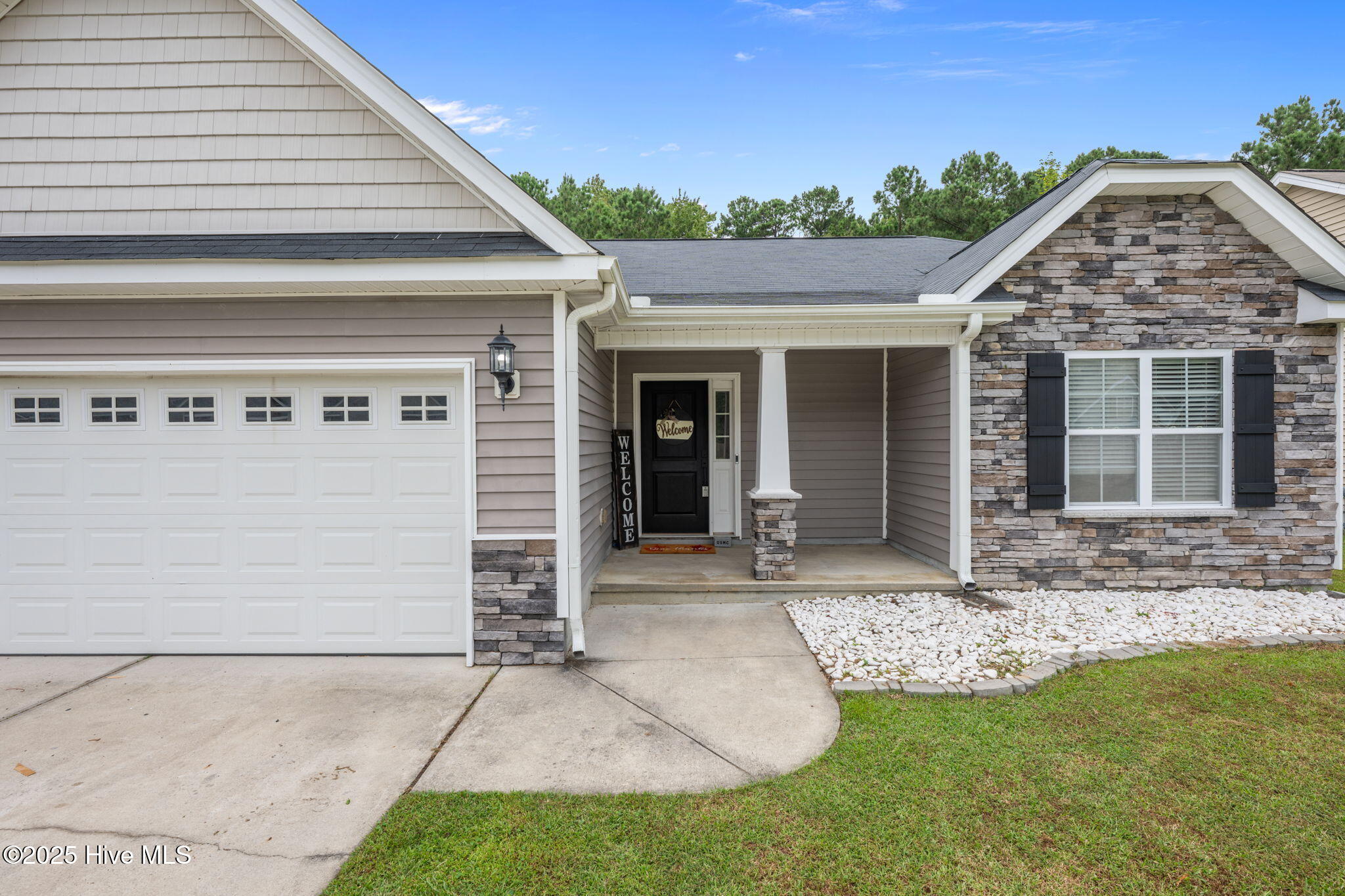 304 Station House Road New Bern, NC 28562 - Photo 3 of 44 3-web-or-mls-DSC_7468