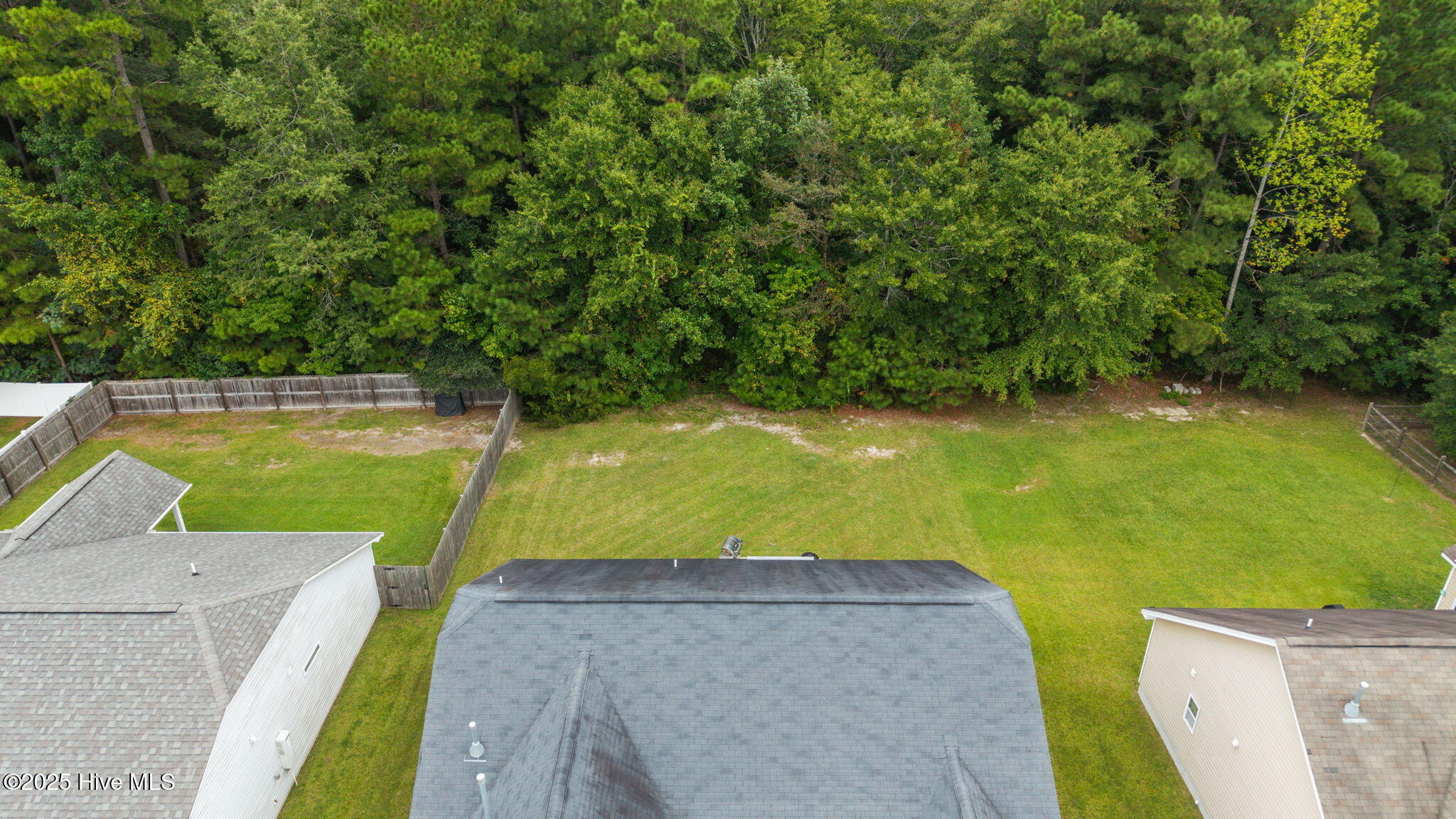 304 Station House Road New Bern, NC 28562 - Photo 37 of 44 7-web-or-mls-DJI_20250911105003_0322_D