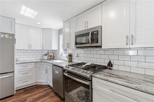 $650,000 | 72 Kevin Drive, Tiverton, RI 02878