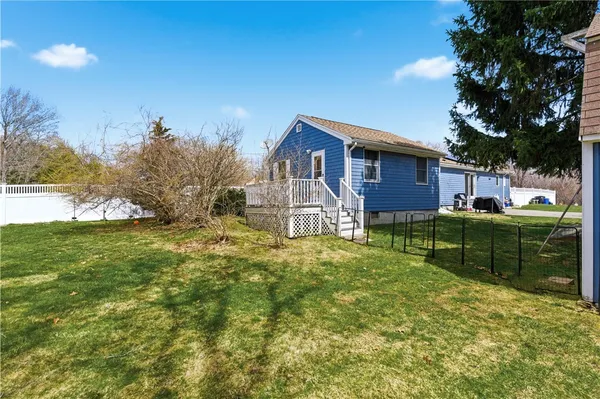 $650,000 | 72 Kevin Drive, Tiverton, RI 02878