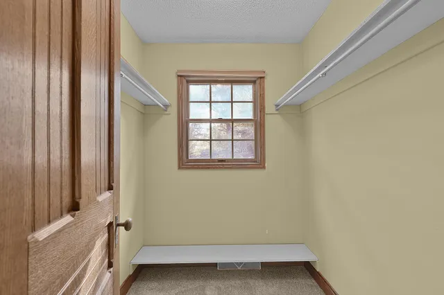 $435,000 | 13972 South 5th Street, Schoolcraft, MI 49087