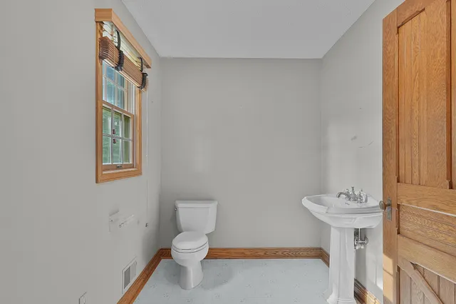 $435,000 | 13972 South 5th Street, Schoolcraft, MI 49087