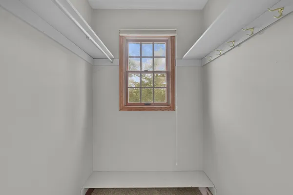 $430,800 | 13972 South 5th Street, Schoolcraft, MI 49087