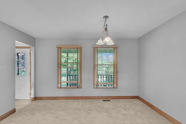 $435,000 | 13972 South 5th Street, Schoolcraft, MI 49087