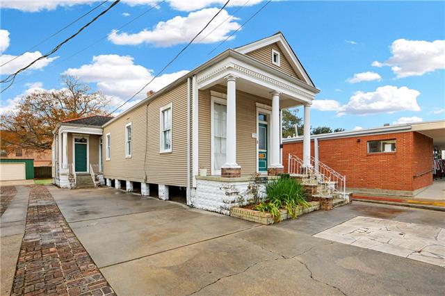 720 Lafayette Street Gretna, LA 70053 - Photo 1 of 23