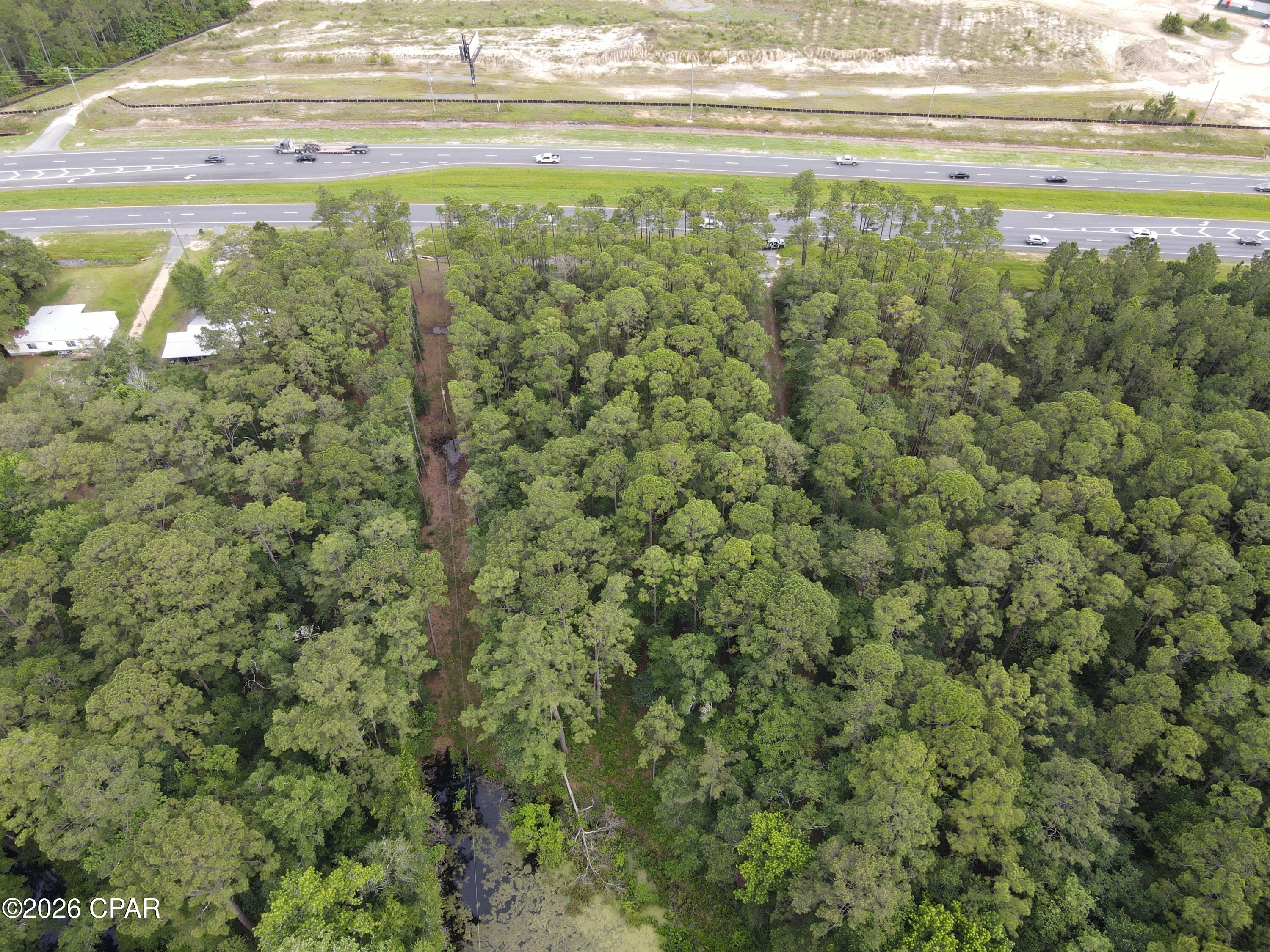 331 South Freeport Freeport, FL 32439 - Photo 4 of 9