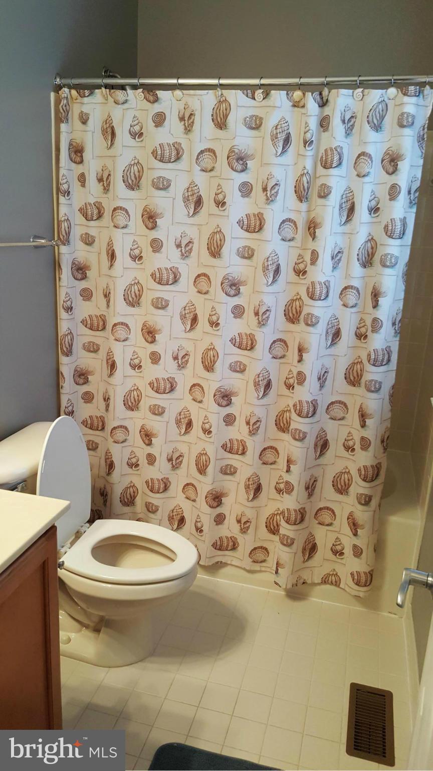 6746 St Pauls Road King George, VA 22485 - Photo 20 of 28 Bath