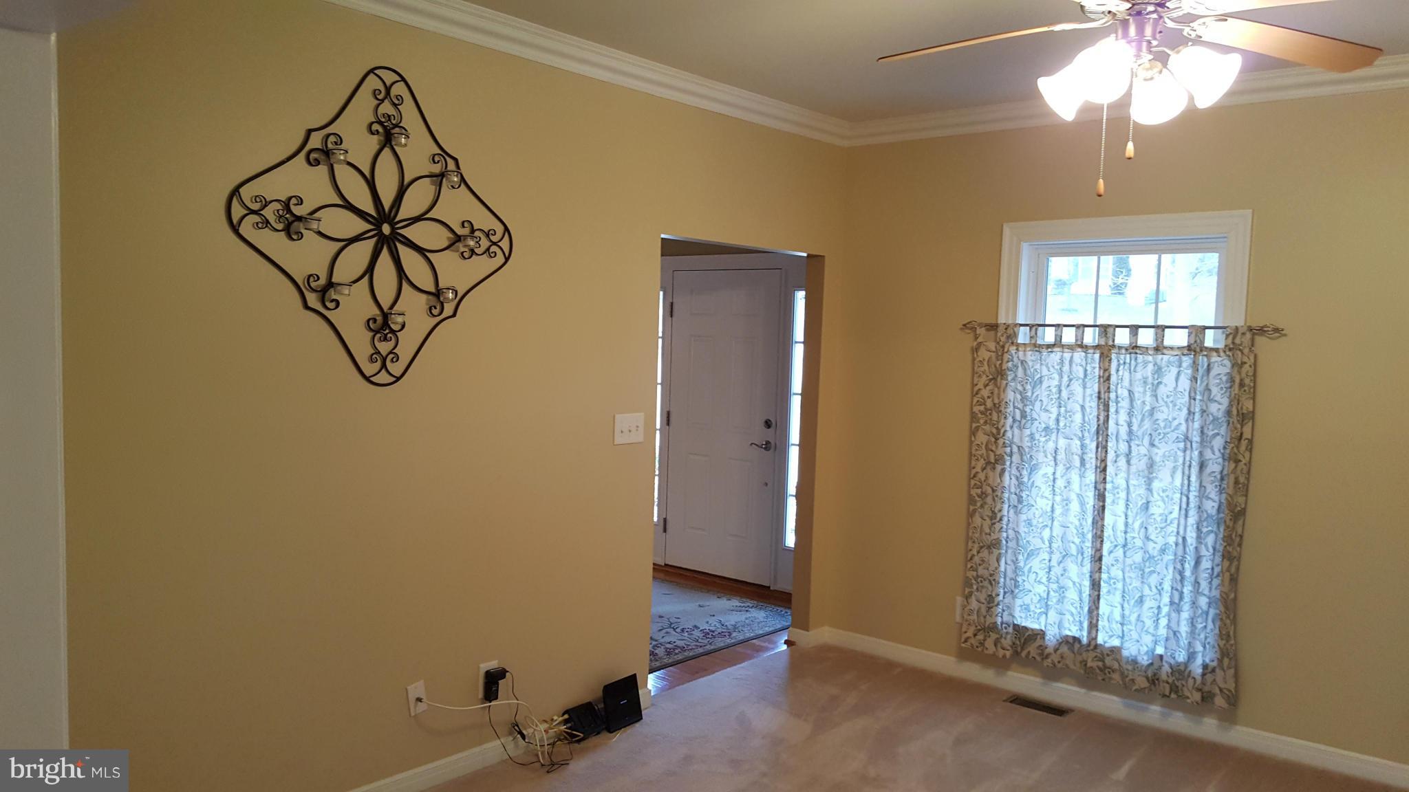 6746 St Pauls Road King George, VA 22485 - Photo 9 of 28 Dining Room