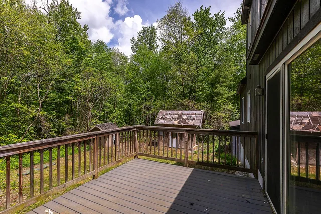 $345,000 | 72 McKee Road, Sunderland, VT 05250